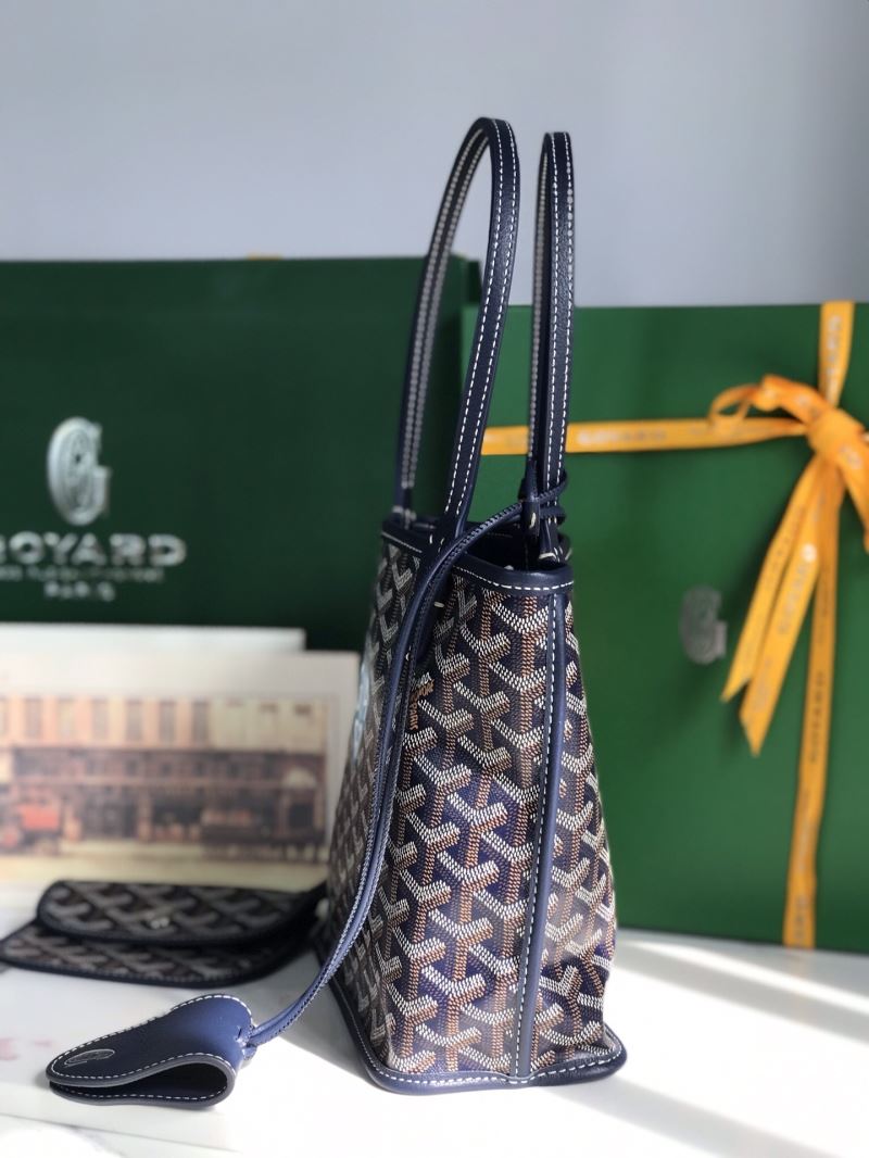 Goyard Shopping Bags